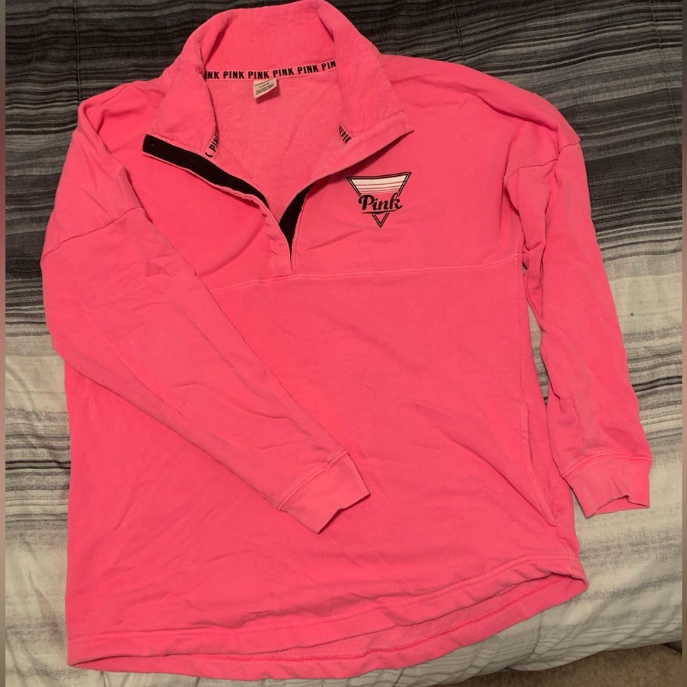 PINK “Quarter-Snap” Sweatshirt, with Pockets. Size Medium- runs big. So soft.